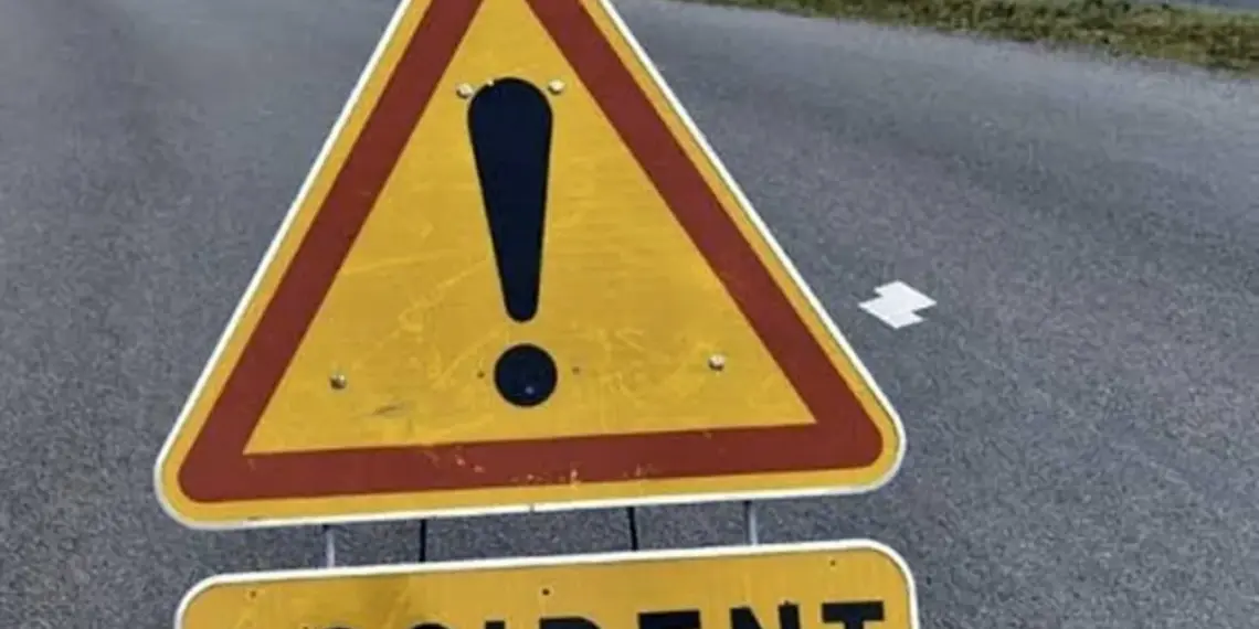 Man killed in auto-car collision in Sgr
