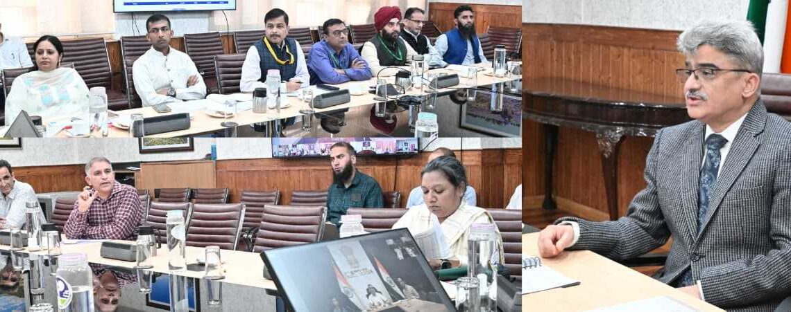 CS reviews census operations progress in snow-bound areas