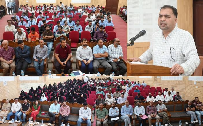 ITI Shopian organises NAPS Mela at GDC Shopian