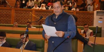 Govt takes serious note of premature apple fruit fall in Shopian, orders probe, FIR registered: Javid Dar