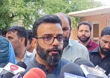 MP Ruhullah joins NHM protest