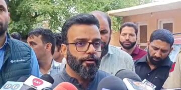 MP Ruhullah joins NHM protest