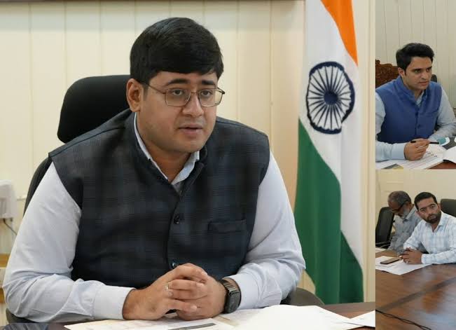 DC Ganderbal reviews implementation of Green India Mission