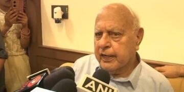 Dr Farooq questions delay in restoring J&K’s statehood