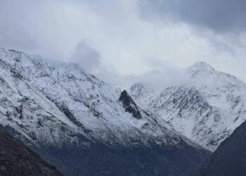 Kashmir upper reaches receive season’s first snowfall, rain lashes plains 