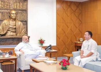 LoP Sharma calls on HM Amit Shah