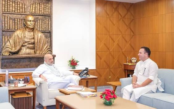 LoP Sharma calls on HM Amit Shah