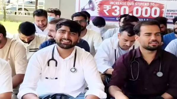 MBBS, BDS interns begin 48-hour hunger strike