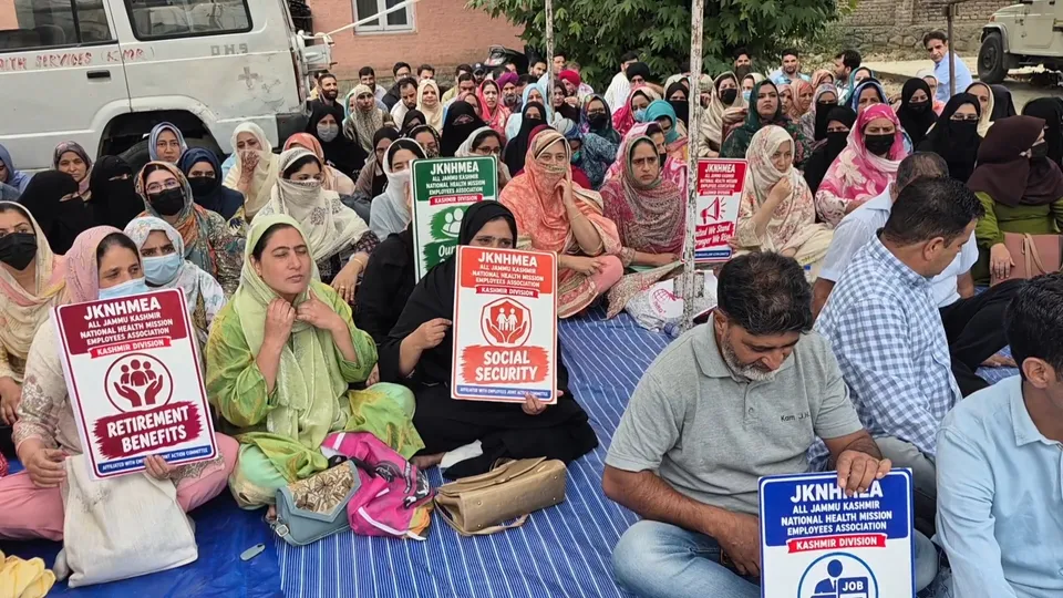 NHM employees extend strike by 72 hours