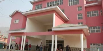 CA patients seek radiotherapy facility at GMC Anantnag