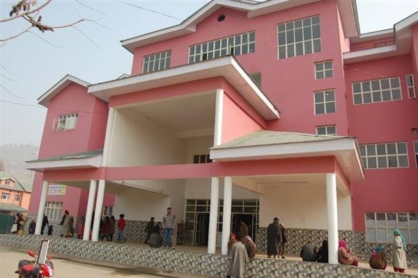 CA patients seek radiotherapy facility at GMC Anantnag