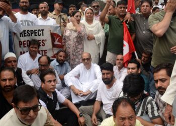 NC protests in Srinagar demanding statehood, constitutional guarantees