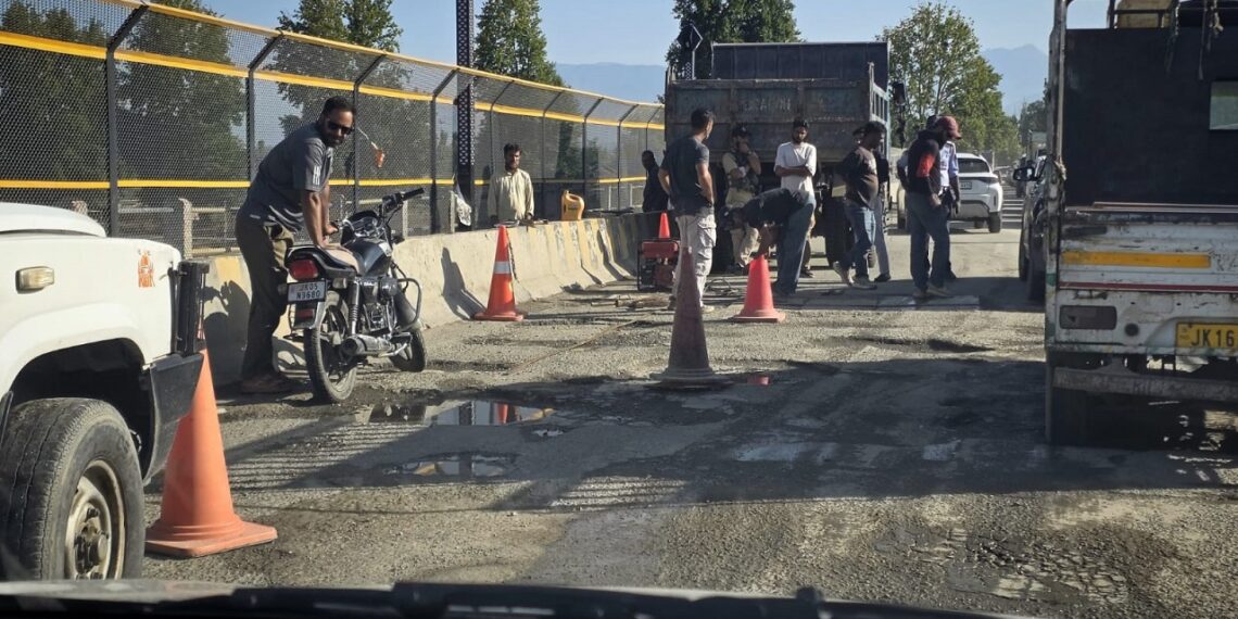 Sopore bridge repair work ‘unsatisfactory’: MLA Kar