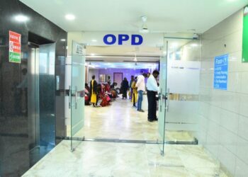Residents demand immediate OPD services at AIIMS Awantipora