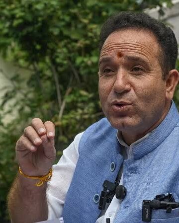 LoP questions govt’s repeated reference to lack of powers