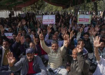 Daily-wagers to gherao Assembly on Sept 28 over regularisation, wages