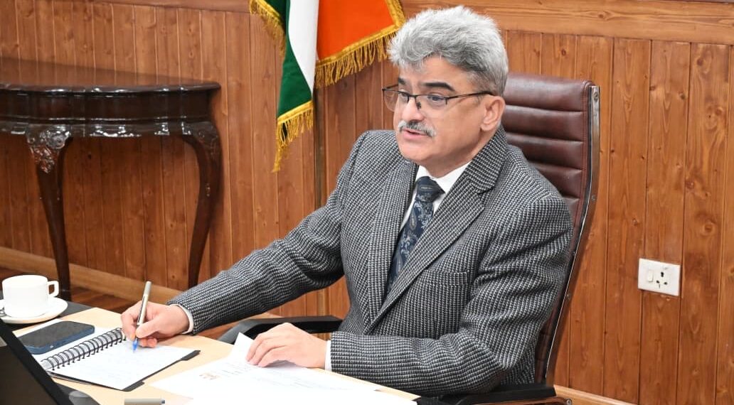 CS reviews PM Ekta Malls progress in Srinagar, Jammu