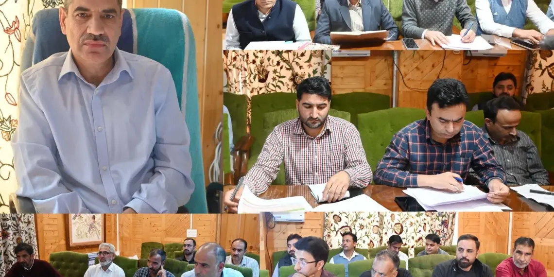Additional Commissioner Kashmir visits Shopian