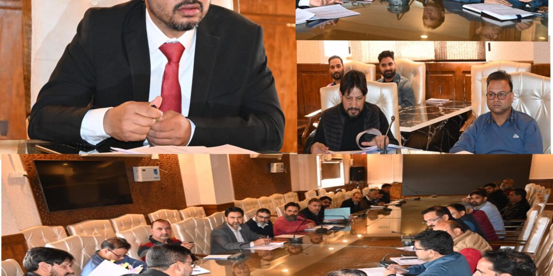 DC Kulgam chairs meeting on winter preparedness
