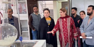 Director Colleges reviews facilities at Various City Colleges