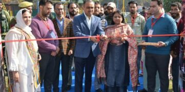 Secy RDD inaugurates 10-day SARAS Mela in Sgr