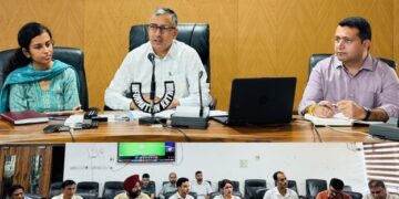 DC Kathua reviews Navratra preparations