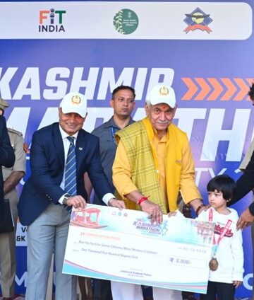 === Kashmir Marathon ===  Youth ran for India’s soul, spirit of new J&K: LG Sinha