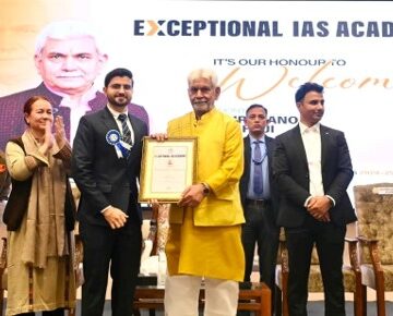 Positions are a trust: LG Sinha to new officers