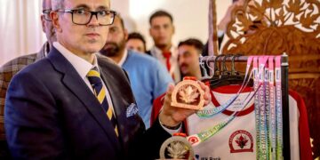 Winning not as imp as participating: CM Omar on Kashmir Marathon