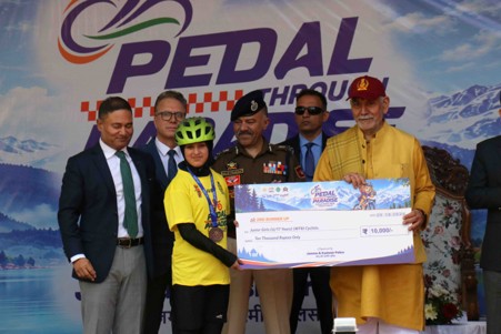 === ‘PEDAL THROUGH PARADISE’ === J&K emerging as land of possibilities: LG Sinha