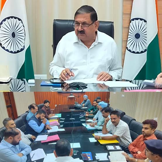 DC reviews status of telecom connectivity in Poonch