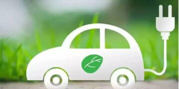 J&K targets 1.4 lakh EVs by 2032 under new policy