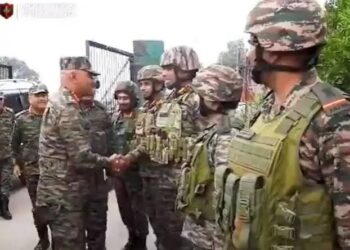 Army Commander reviews operational preparedness in Rajouri, Kalakot
