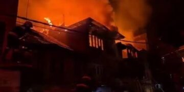 Blaze damages 5 houses in Anantnag