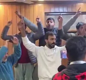 Mubarak Gul’s supporters protest cabinet snub, question NC leadership