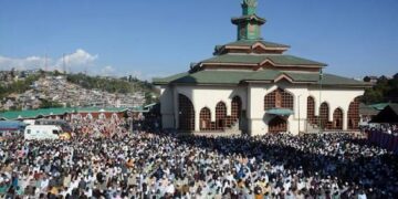 50,000 devotees attend Urs ‘Sheikh-ul-Aalam’ (RA) at Charar-i-Sharief