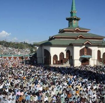 50,000 devotees attend Urs ‘Sheikh-ul-Aalam’ (RA) at Charar-i-Sharief