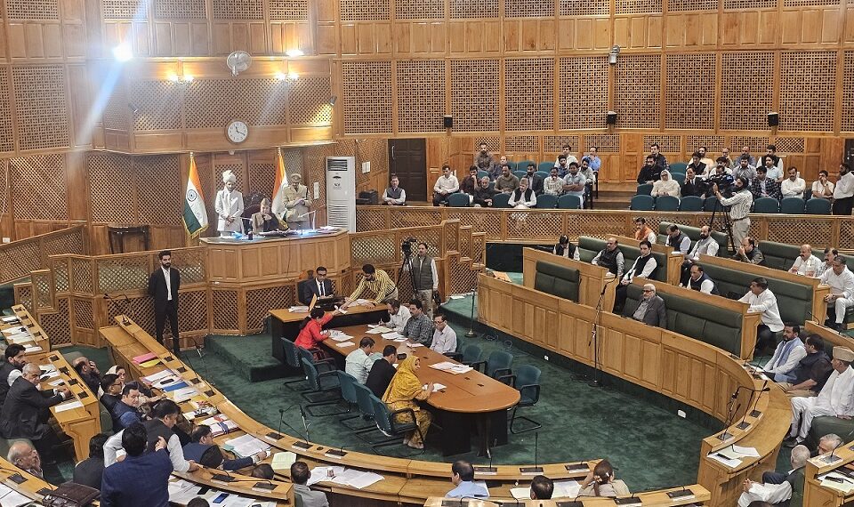 10‑day autumn session concludes with adoption of statehood, TeT resolutions