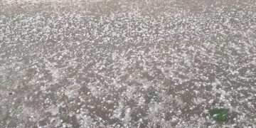 Devastating hailstorm pounds Kashmir, Bandipora worst hit