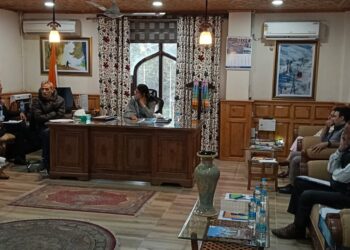 Identify new trekking routes, promote off-season tourism: Avny Lavasa