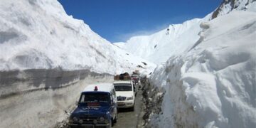 Vehicular movement restricted on Zojila Axis from Oct 28 to 30