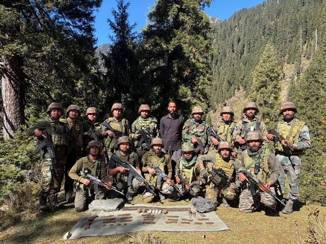 Army bust hideout in Rajouri