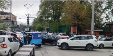 Pedal Through Paradise : Traffic diversions in Srinagar today for